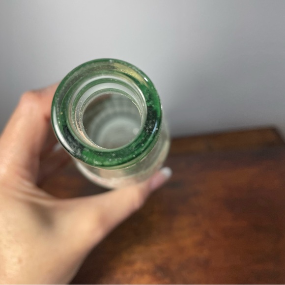 Vintage Canada Dry Cola green glass Bottle - Picture 6 of 7